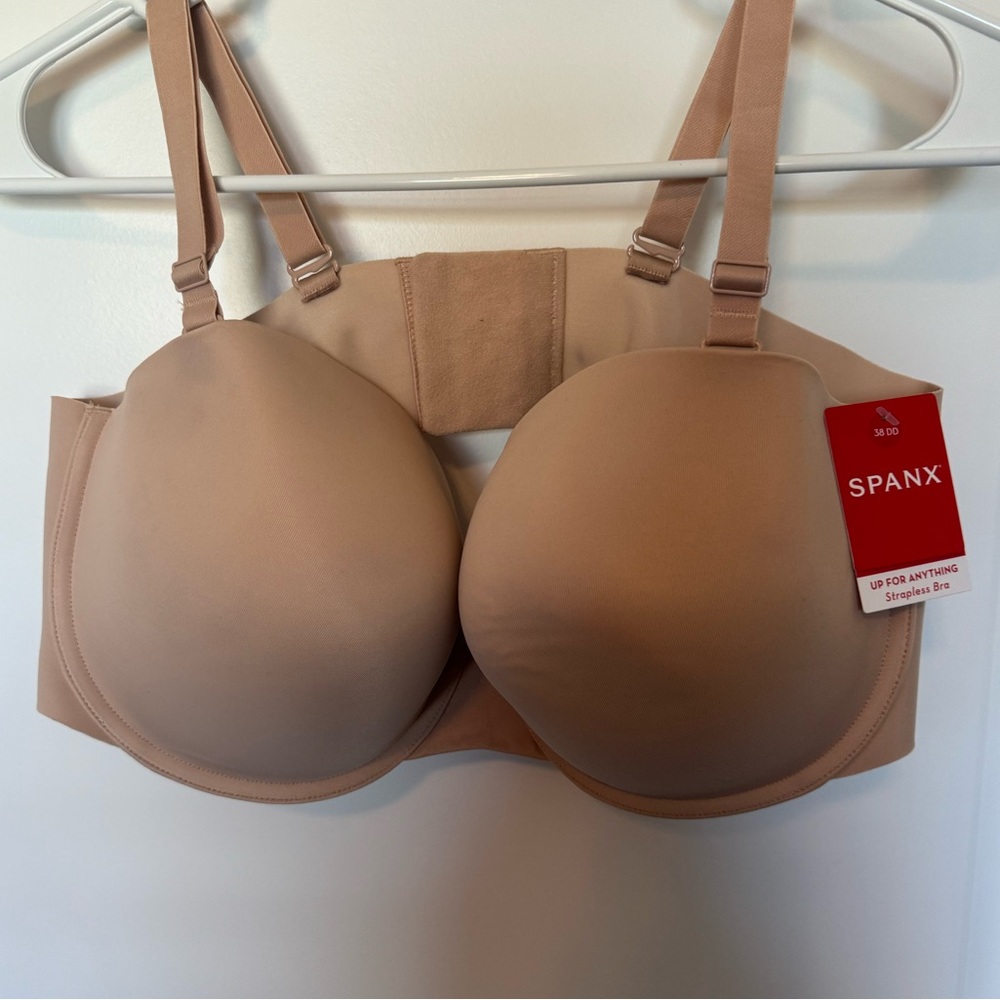 Brand new strapless bra